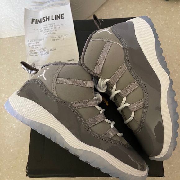 Jordan 11 “Cool Grey” sz 9c toddler - Picture 3 of 6